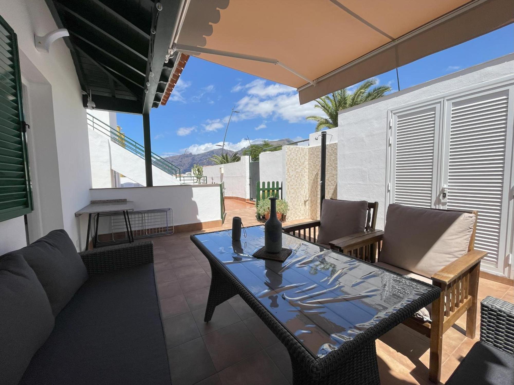 Newly Renovated Apartment With 2 Terrace, 2 Bedroom, 5Min Beach Puerto de Santiago  Buitenkant foto