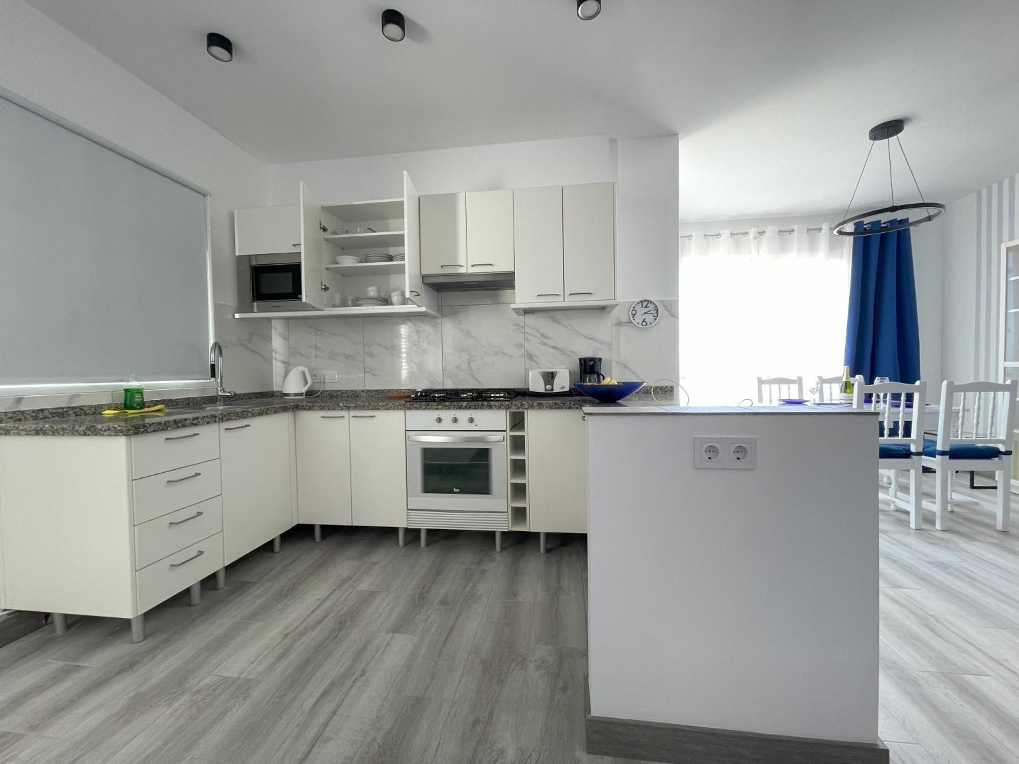 Newly Renovated Apartment With 2 Terrace, 2 Bedroom, 5Min Beach Puerto de Santiago  Buitenkant foto